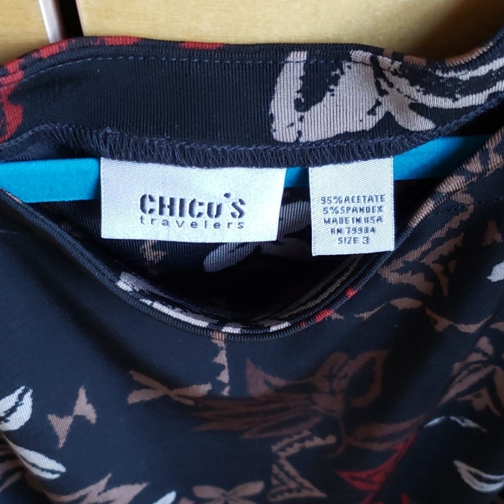 Chicos Top - Picture 2 of 3